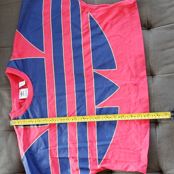 Adidas crop top - fits XS to M - pink - Picture 7 of 8